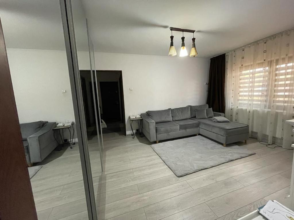 Apartament Apartament Gallamar Bîrlad Zewnętrze zdjęcie