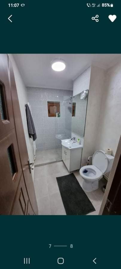 Apartament Apartament Gallamar Bîrlad Zewnętrze zdjęcie